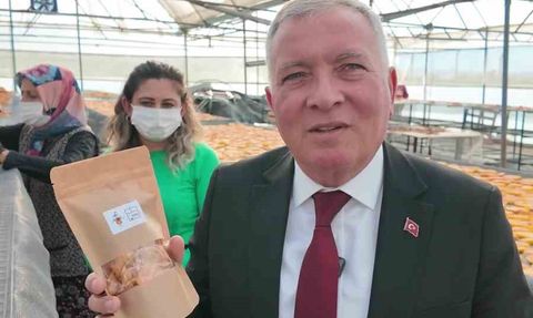 Honaz'dan Sofralara Sağlıklı Cennet Hurması Cipsi