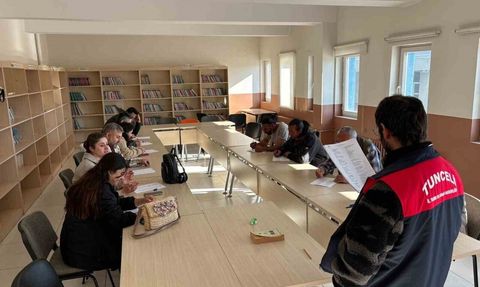 Hozat'ta Arıcılık Kursu Tamamlandı