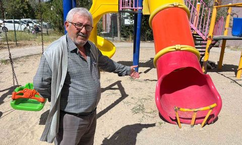 Ihlamurkent'teki Çocuk Parkı Tehlike Saçıyor