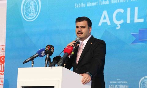 İzmir’de 30 Ekim 2020 depreminin hasar verdiği 4 okul yeniden açıldı