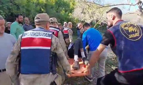 Jandarma, Kaybolan Görme Engelli Yaşlı Adamı Zeytinlikte Buldu