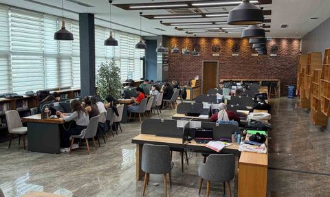 Kağıthane'de Gençler İçin Sınav Hazırlık Mekanları