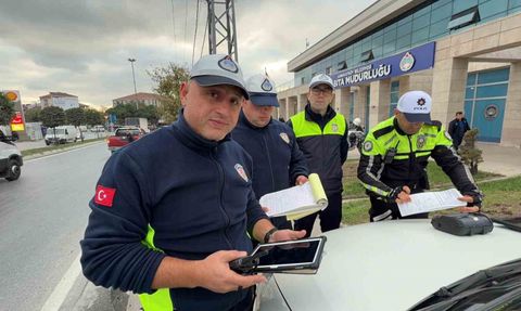 Kaldırıma Çıkan Sürücüye 2.309 TL Ceza