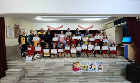 Karabük’te 'Sağlıklı Çocuk, Sağlıklı Gelecek' Programı Anayasa İlkokulu'nda