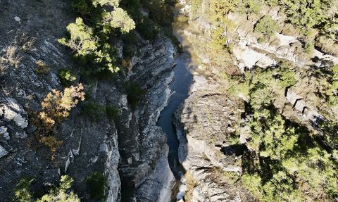Karakütük Şelalesi: Doğanın Gizli Cenneti