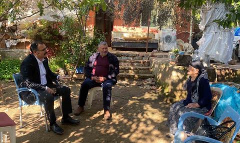 Kaymakam Ateş hane ziyaretlerinde: 'Aile Ocağımız Sultanhisar' çalışmaları