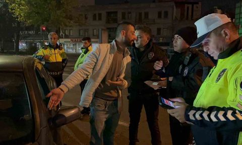 Kayseri'de Alkollü Sürücü Polise Sosyal Medya ile Yanıt Verdi