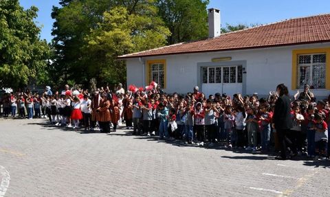 Kayseri'de bin 123 okulda 315 bin 44 öğrenci ara tatile girdi