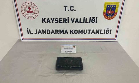 Kayseri'de Uyuşturucu Operasyonu: 1 Kilo 200 Gram Ele Geçirildi