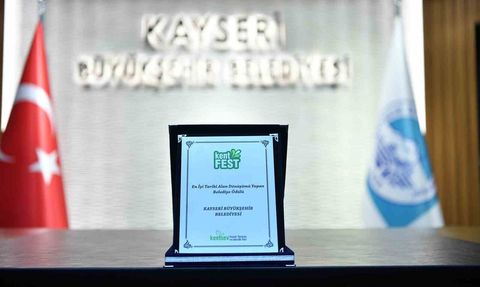 Kayseri'nin Suriçi Camikebir Projesine 'En İyi Tarihi Alan Dönüşümü' Ödülü