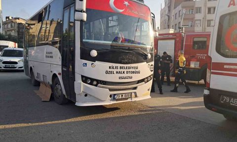 Kilis'te Otobüs Kazasında Yaya Hayatını Kaybetti