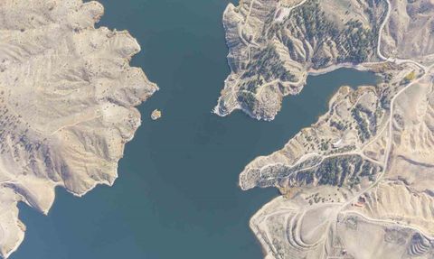 Kırıkkale'de kuraklık soğan verimini düşürdü: Çiftçi suyu tasarruflu kullanma çağrısı