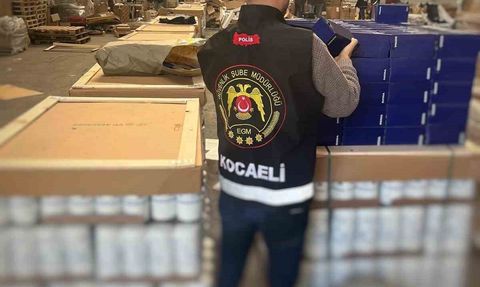Kocaeli'de 15 Milyon Liralık Sahte Yedek Parça Operasyonu