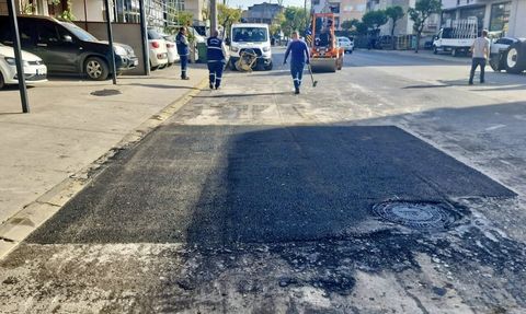 Körfez’de Yol Bakım ve Onarım Çalışmaları Devam Ediyor