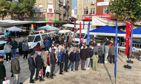 Köşk’te ata tohumlarından yetişen binlerce kışlık fide dağıtımı