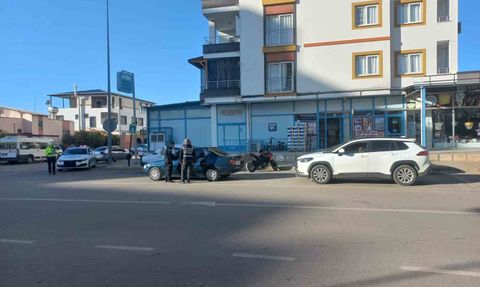 Kozan'da Güvenlik Denetimleri: 3 Kişi Yakalandı