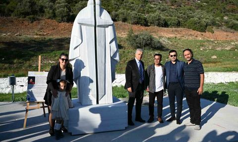 Kuşadası'nda 'Adalet' temalı mermer heykeller: Neopolis Sempozyumu sona erdi