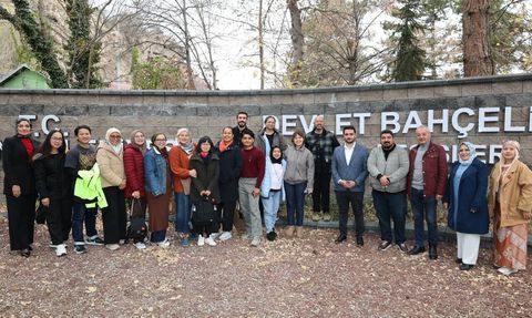 Malezyalı Heyet Bünyan Halısını Yerinde İnceledi