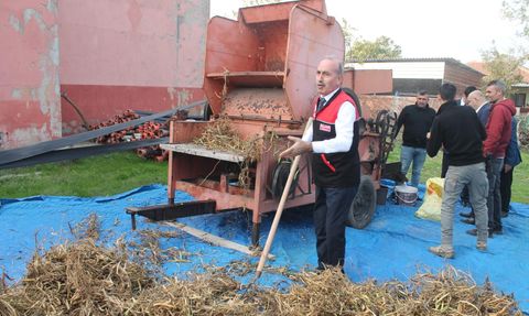 Manyas’ta Coğrafi İşaretli Kazak Fasulyesinin İlk Hasat Festivali Düzenlendi