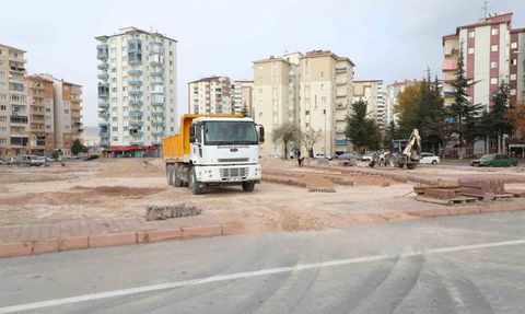 Melikgazi Belediyesi 30 Ağustos Mahallesi’ne 9 bin m² yeni park yapıyor