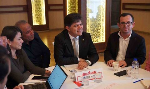 Mersin'de Roman Öğrencilerin Eğitime Erişimi Çalıştayı