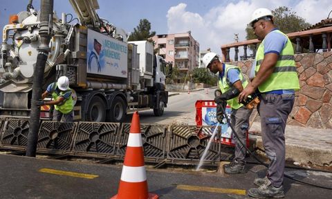 MESKİ’den yağış öncesi temizlik ve önlem çalışmaları