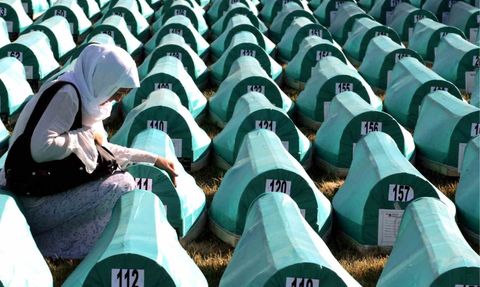 Milano Savcılığı, Bosna'daki 'insan avı' iddialarıyla ilgili Lahey belgelerini talep etti