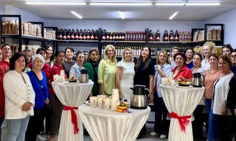 Muratpaşa’da Kadın Kooperatifleri 41’e Ulaştı — Ürün Satış Mağazası Büyüyor