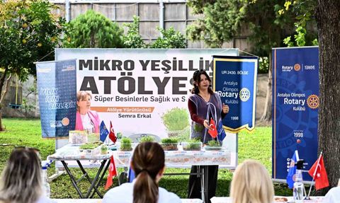 Muratpaşa'da Mikro Yeşillik Atölyesi: Minyatür Bahçeler ve Sağlıklı Beslenme