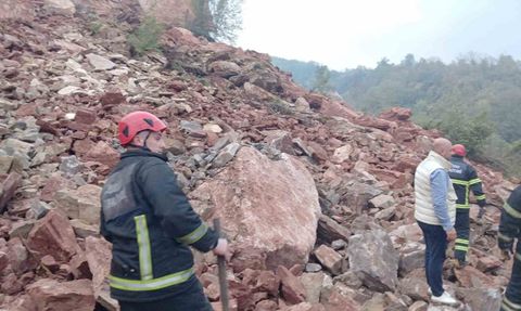 Ordu'da Taş Ocağında Göçük: 2 Kişi Enkaz Altında Kaldı