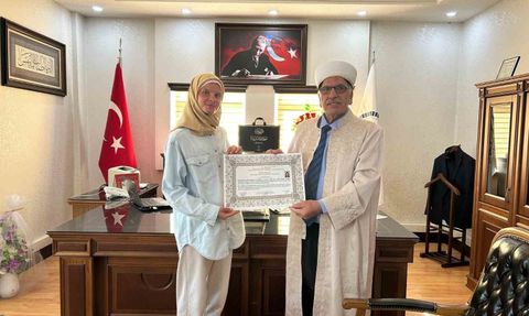 Polonyalı Gazeteci Antalya'da Müslüman Oldu