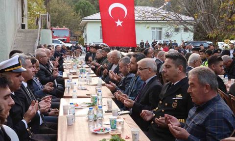 Pozantı'da Şehit Deniz Teğmen Mustafa Kemal Öz için Mevlit