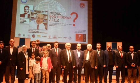 Prof. Dr. Nevzat Tarhan: 'Neden Son Sığınak Aile?' konferansında aile vurgusu