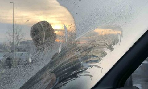 Refahiye'de sıcaklık -6 dereceye düştü, buzlanma etkili