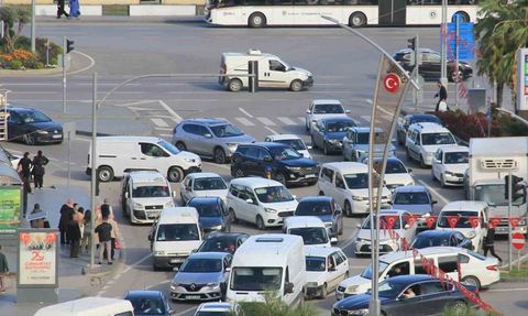Samsun'da trafik yükü artıyor: Araç sayısı 529 bin 546'ya yükseldi