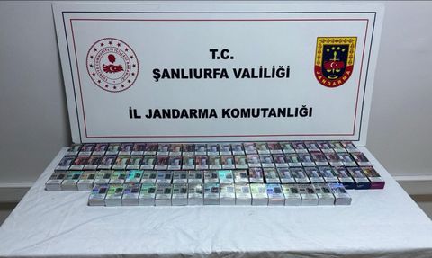 Şanlıurfa’da jandarma 84 paket kaçak elektronik sigara ele geçirdi