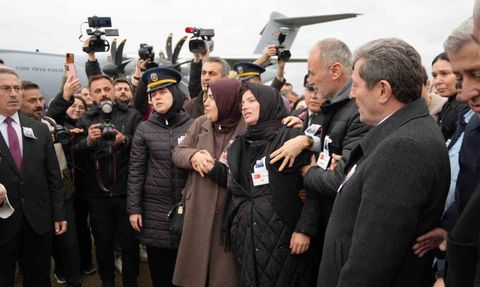 Şehit Astsubay Üstçavuş Emre Altıok'un naaşı Samsun'a getirildi