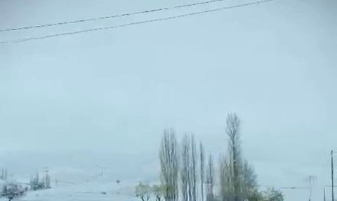 Sincik-Malatya kara yolunda kar yağışı: Hürmer Mezrası beyaza büründü