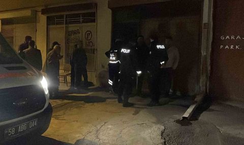 Sivas'ta Garajda Bulduğu Eşinin Ölümü Şok Yarattı