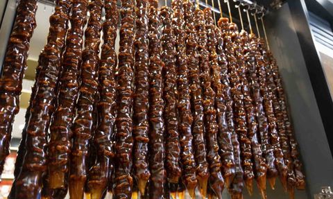 Soğuyan havalar cevizli pekmezli sucuğa talebi artırdı