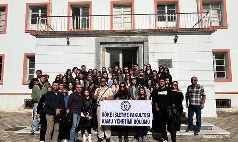 Söke İşletme Fakültesi Öğrencileri Tarihe Yolculuk Yaptı