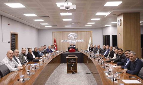 Sökeli muhtarlar dere temizliği, ıslah ve gölet taleplerini yetkililere iletti