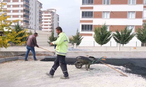 Sorgun'da Ahmet Efendi Mahallesi'ne Çok Amaçlı Spor Tesisi