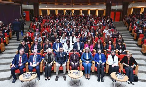 TOBB Başkanı Hisarcıklıoğlu: Kadınların iş ve sosyal hayatta aktif rolü artmalı