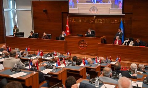 Trabzon Büyükşehir Belediyesi'nin 2026 bütçesi 19 milyar 872 milyon 346 bin TL olarak onaylandı