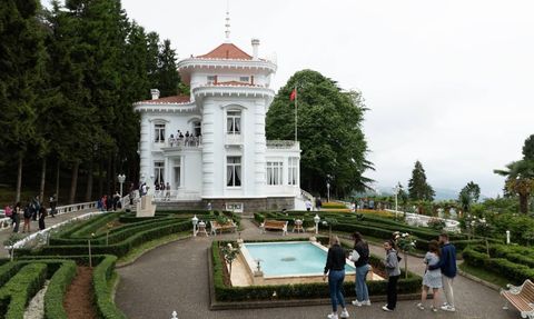 Trabzon’da Atatürk Köşkü, Çal Mağarası ve Diğer Tesislere Ziyaretçi Akını