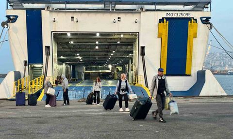 Trabzon–Soçi seferleri 14 yıl sonra yeniden başladı, Soçi Limanı engeliyle sonlandı