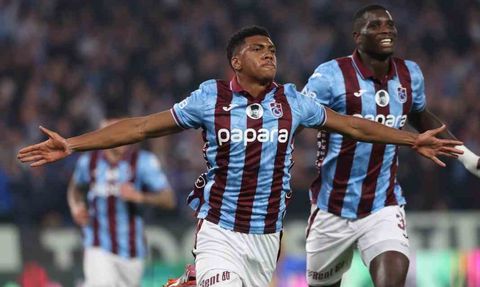 Trabzonspor’un hücum ikilisi Onuachu ve Augusto zirvede