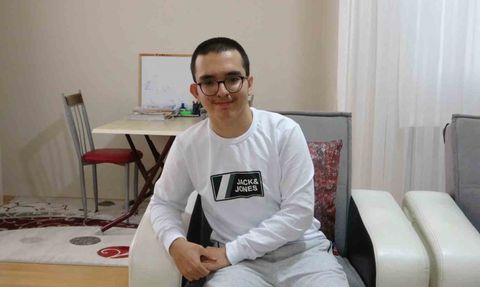 Tunceli'de 10 yıllık evde eğitim: Beran Adın'ın azmi