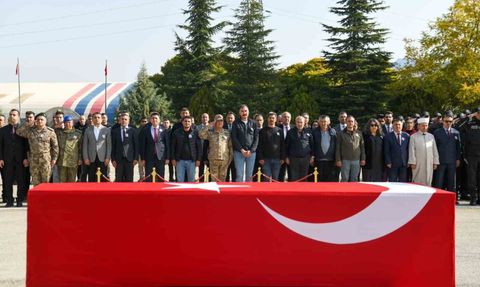 Tunceli'de trafik kazasında hayatını kaybeden Uzman Çavuş Yılmaz memleketine uğurlandı
